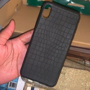 Matte Snakeskin case